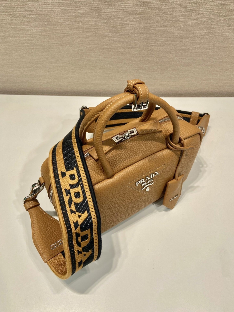 Pra*a top handle bags